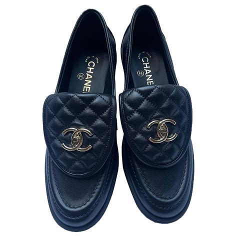 mocassin chanel pour femme|chanel fashion moccasins.